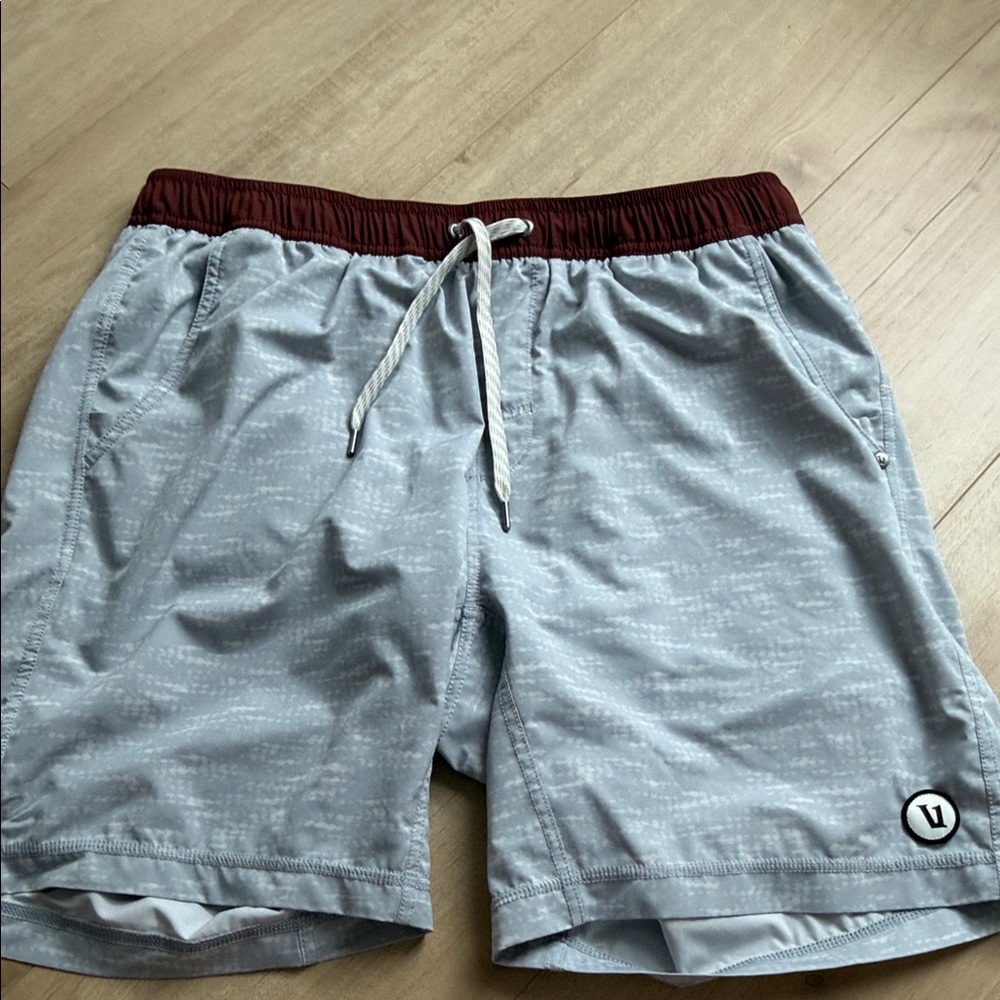 Vuori Men's Athletic Shorts - Light Gray with Maroon Waistband xl